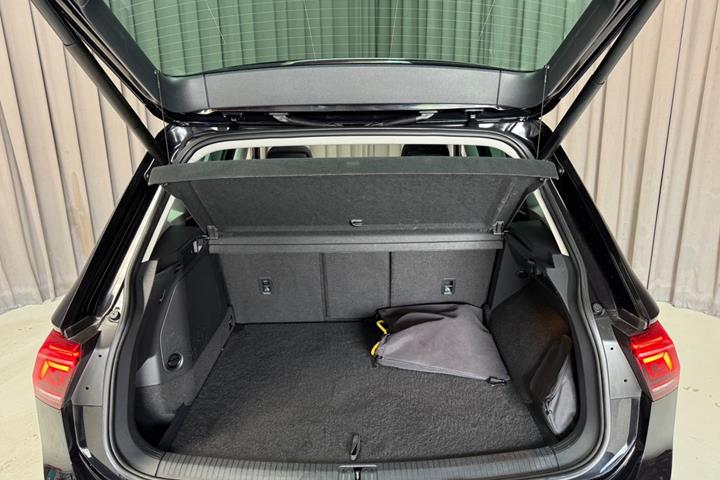 Sort VW Tiguan fra 2021