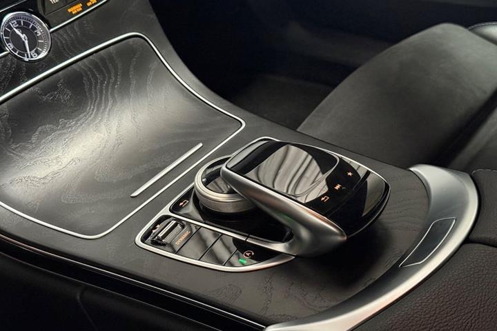 undefined Mercedes C200 fra 2017