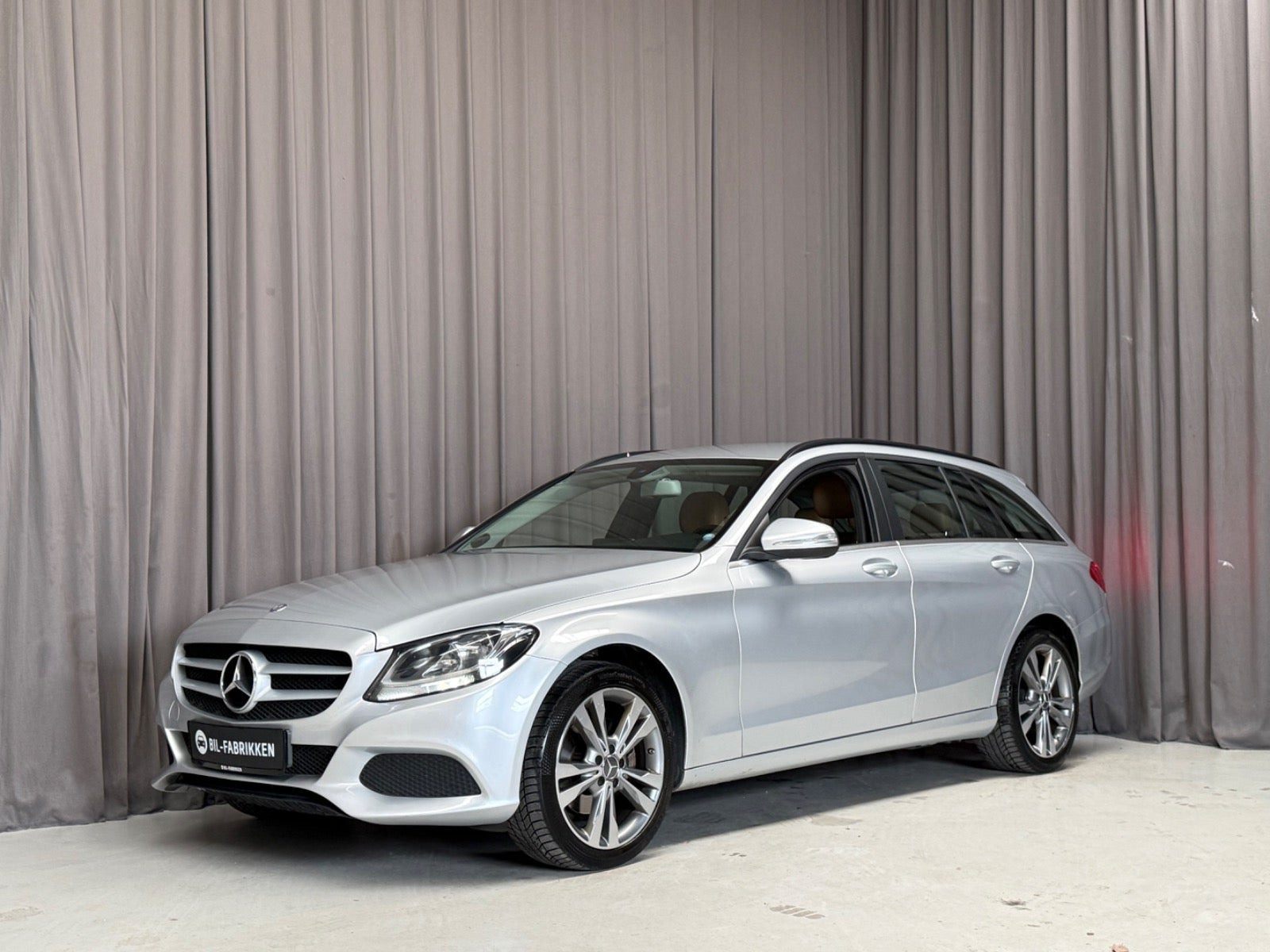 Mercedes C200 2,0 Business stc. aut.