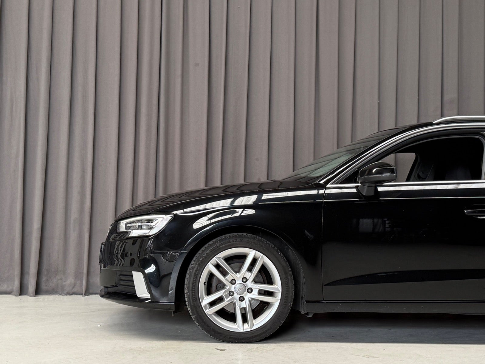 Sort Audi A3 fra 2017