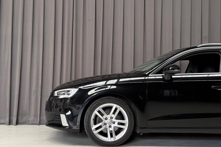 Sort Audi A3 fra 2017