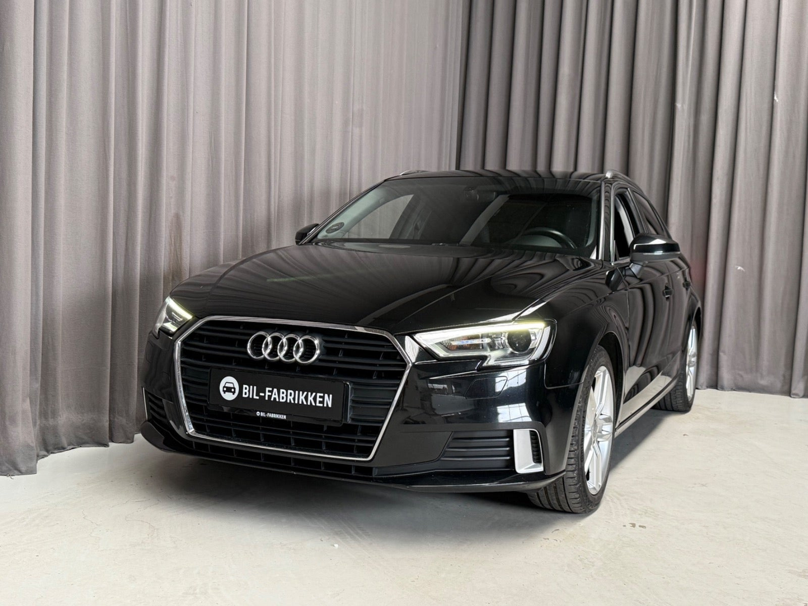 Sort Audi A3 fra 2017