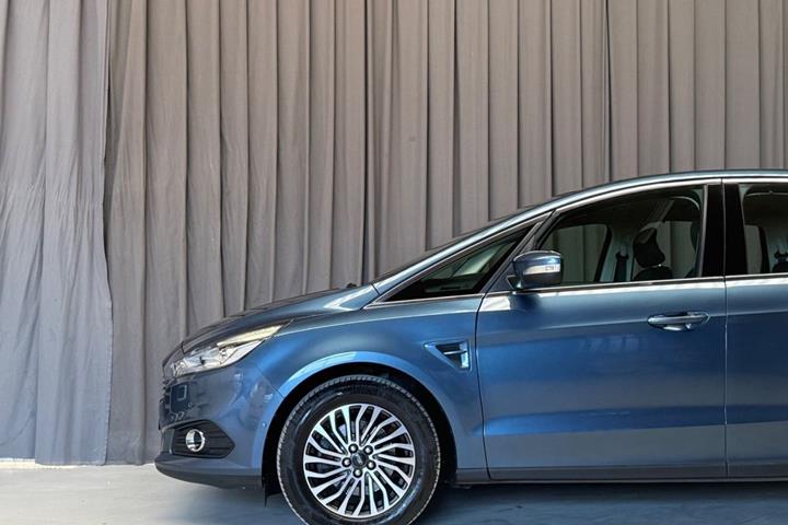 undefined Ford S-MAX fra 2019