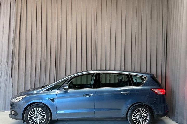 undefined Ford S-MAX fra 2019