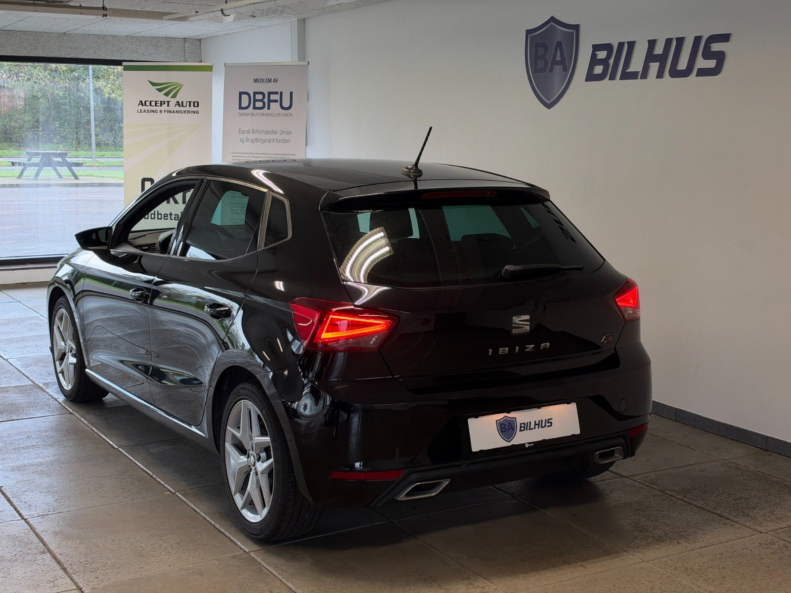 Sort Seat Ibiza fra 2021