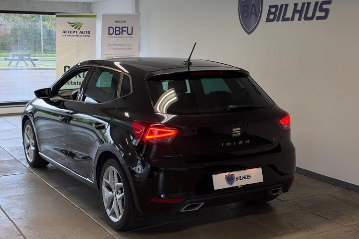 Sort Seat Ibiza fra 2021