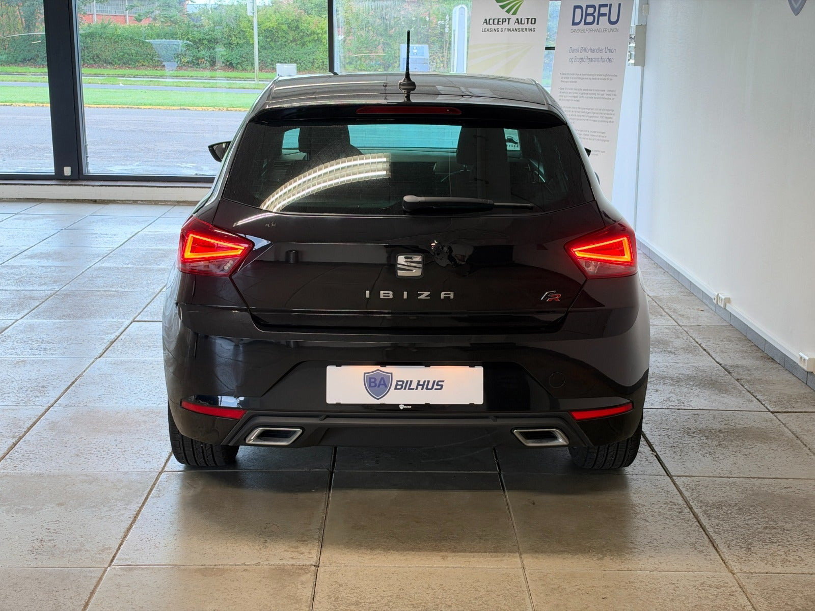 Sort Seat Ibiza fra 2021