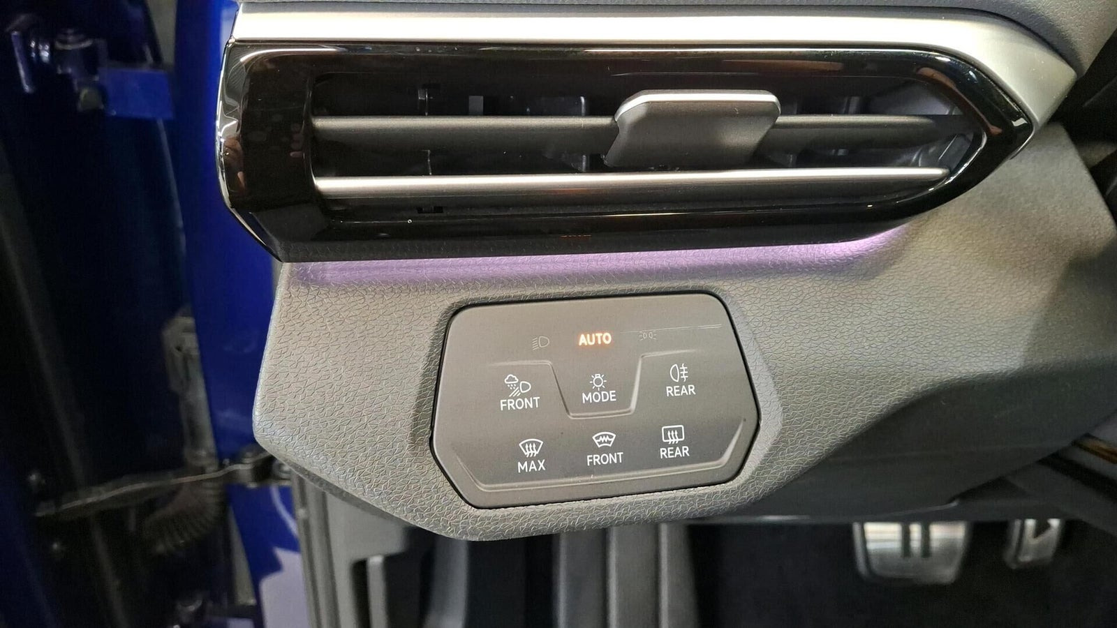 Blå VW ID.4 fra 2024