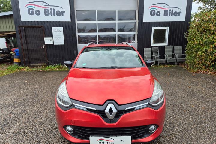 Grøn Renault Clio IV fra 2014