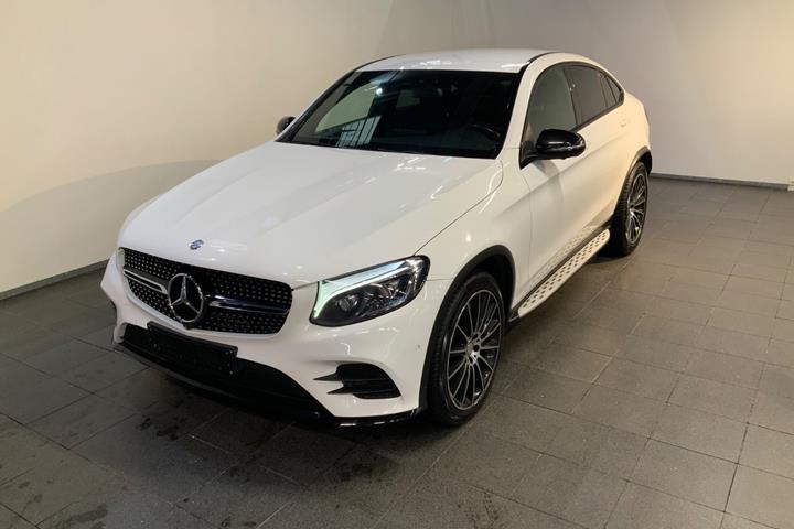Hvid Mercedes GLC220 d fra 2017