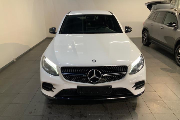 Hvid Mercedes GLC220 d fra 2017