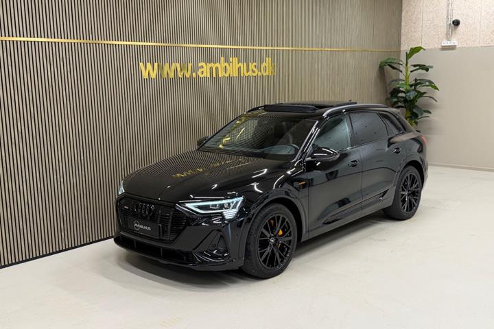 Sort Audi e-tron fra 2022
