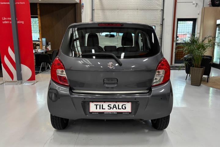 Grå Suzuki Celerio fra 2018