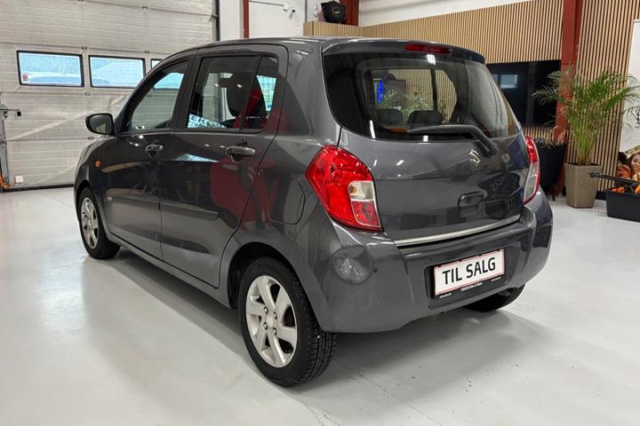 Grå Suzuki Celerio fra 2018