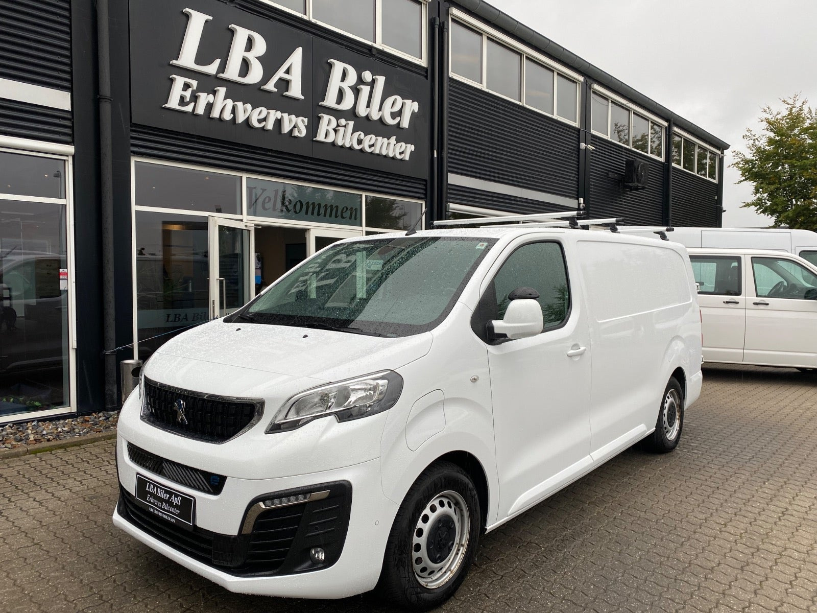 Peugeot e-Expert 75 L3 Premium Van