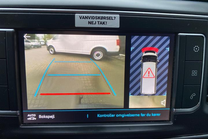 Hvid Peugeot e-Expert fra 2021