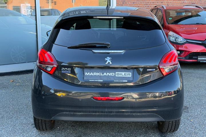undefined Peugeot 208 fra 2016