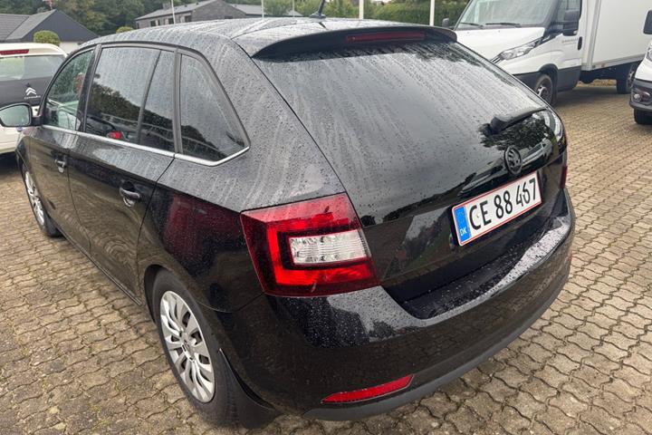Sort Skoda Rapid fra 2019
