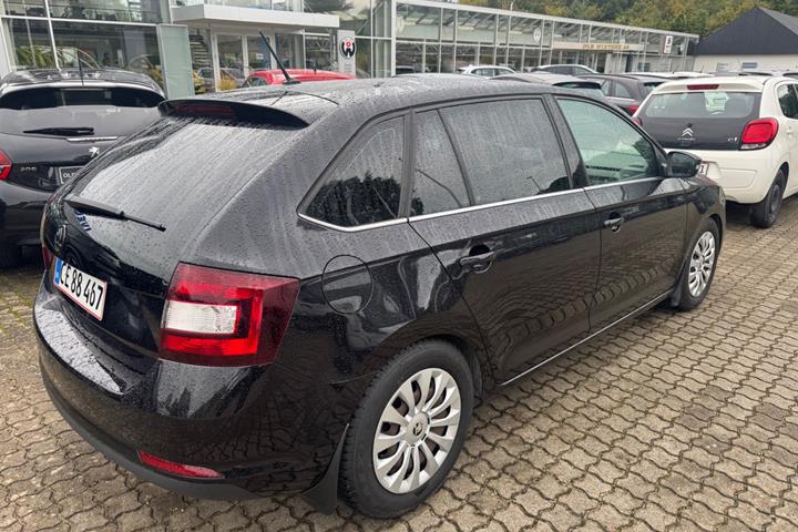 Sort Skoda Rapid fra 2019