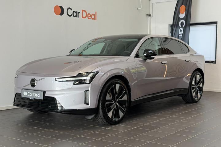 Sølv Volvo ES90 fra 2026