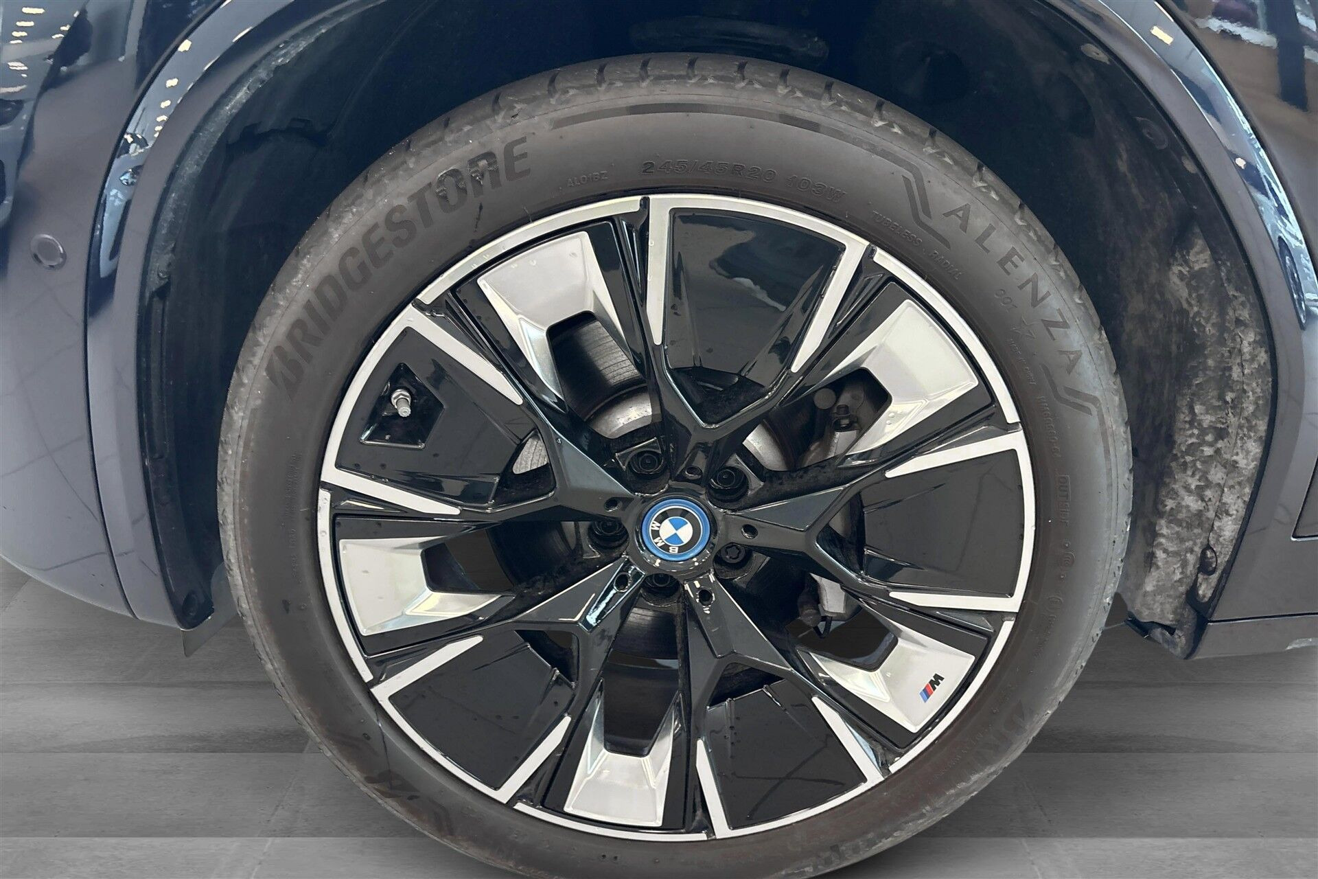 Sort BMW iX3 fra 2024