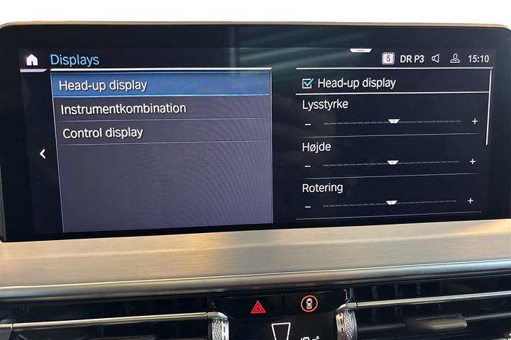 Grå BMW iX3 fra 2024