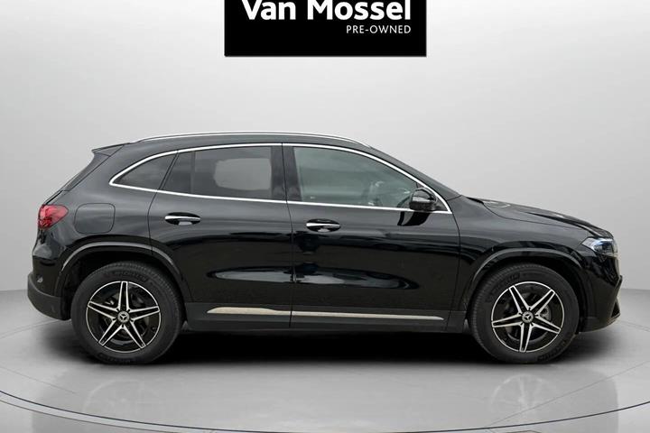 Sort Mercedes EQA250+ fra 2025