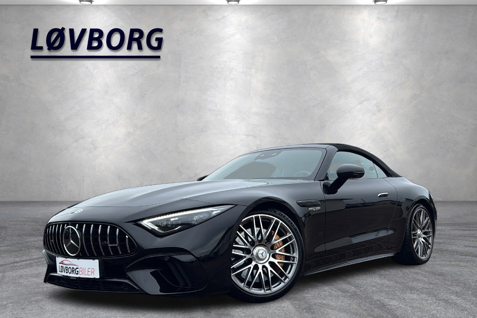 Sort Mercedes SL63 fra 2022