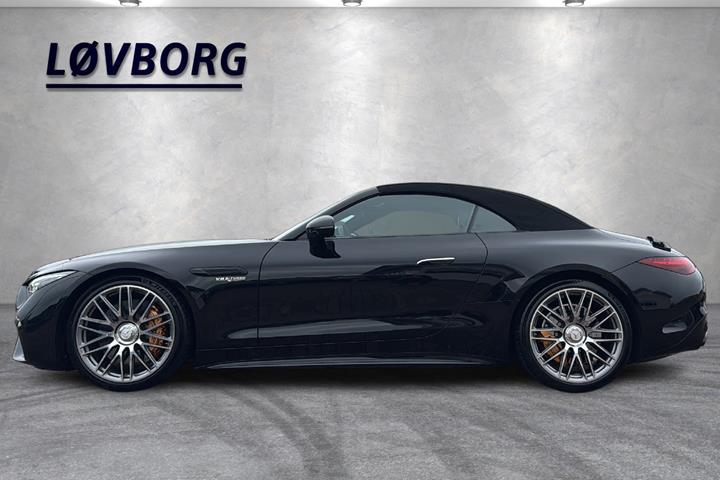 Sort Mercedes SL63 fra 2022