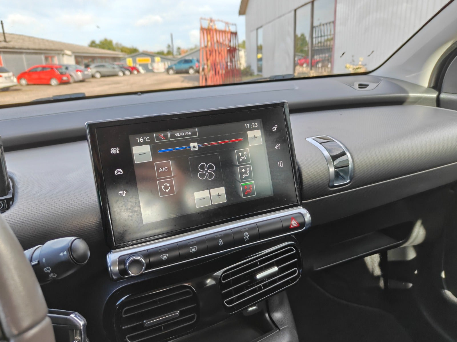 undefined Citroën C4 Cactus fra 2015
