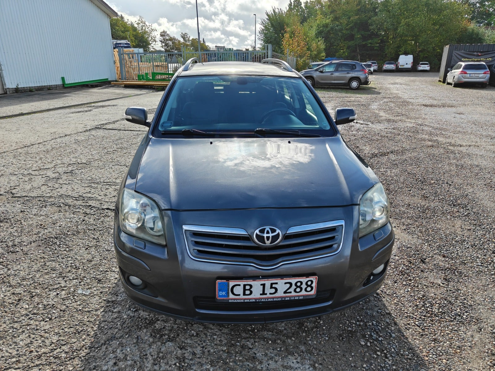 Toyota Avensis 2,0 D-4D Sol stc.