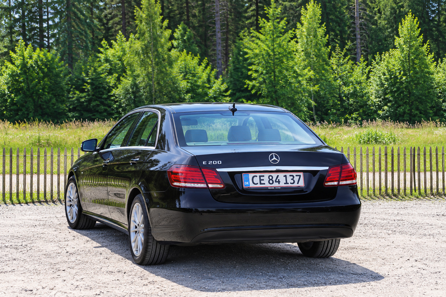 Mercedes E-Klasse 2,1 200 CDI  Sedan 7G-TRONIC PLUS
