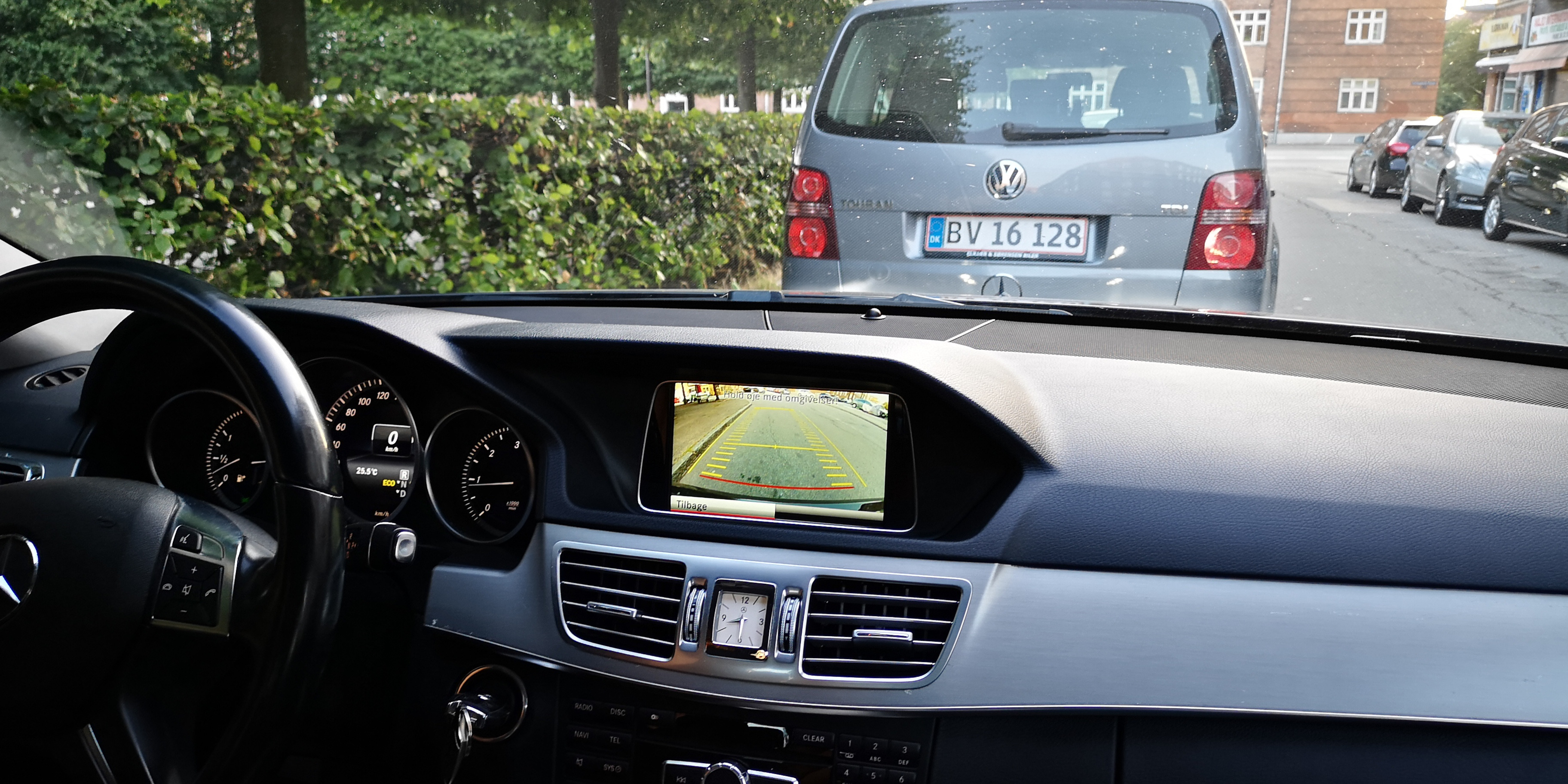 Sort Mercedes E-Klasse fra 2014