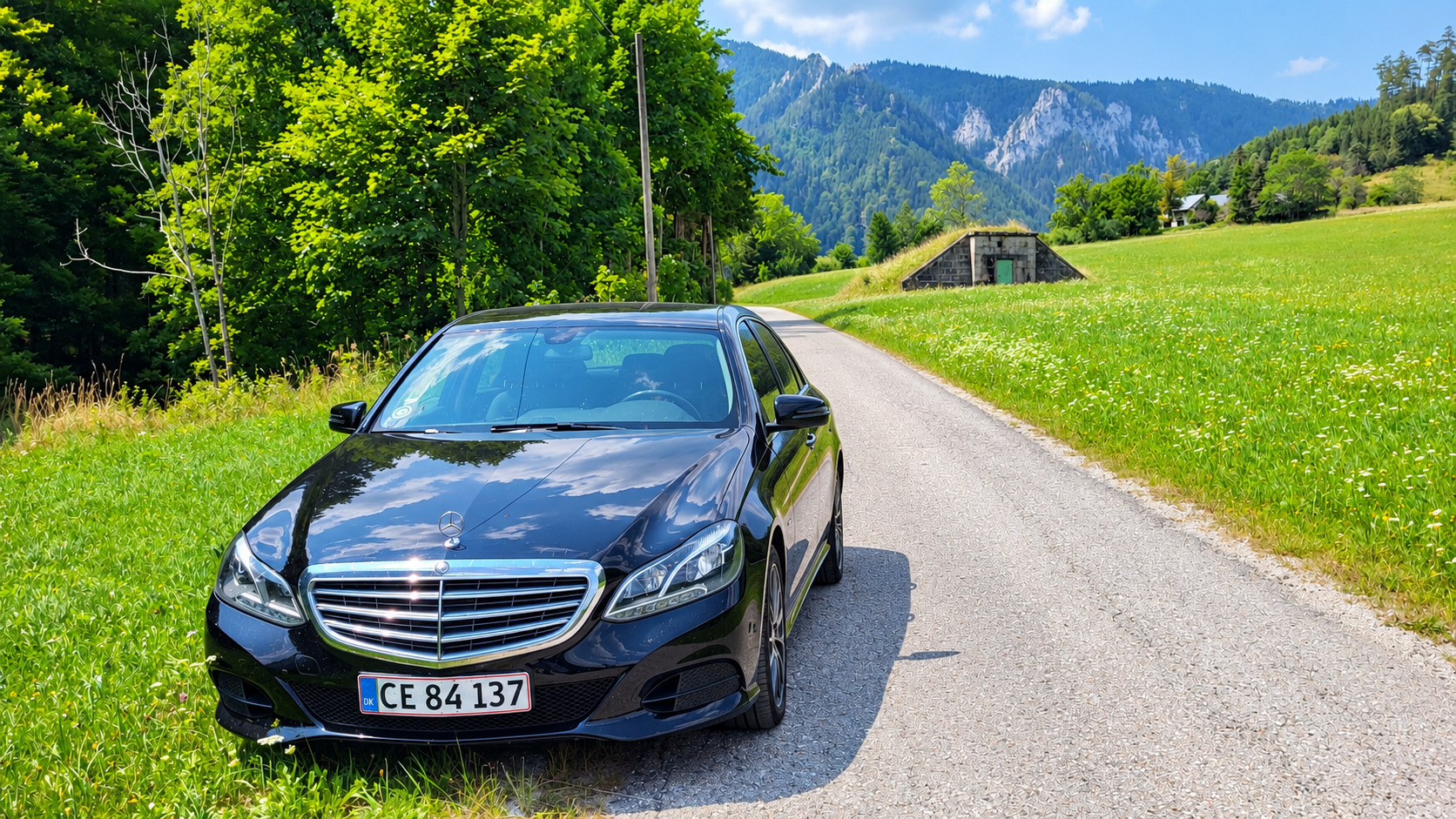 Sort Mercedes E-Klasse fra 2014