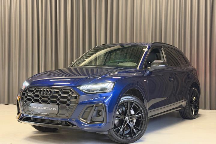 Blå Audi Q5 fra 2022