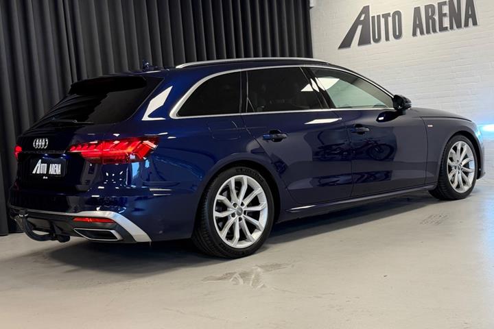 Blå Audi A4 fra 2020