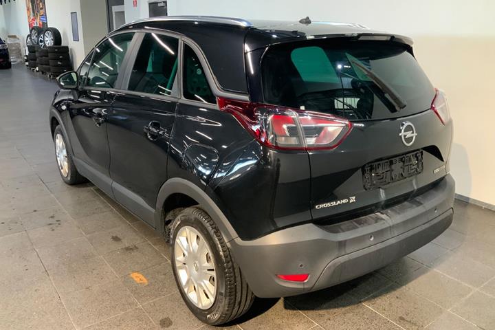 Sort Opel Crossland X fra 2019