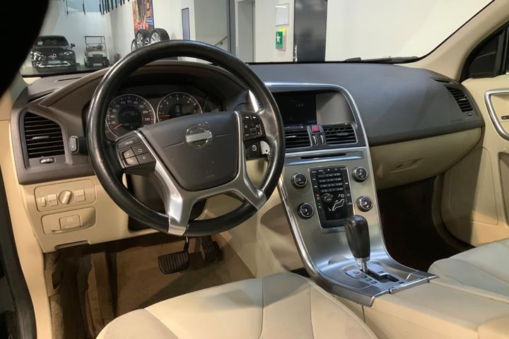 Sort Volvo XC60 fra 2011