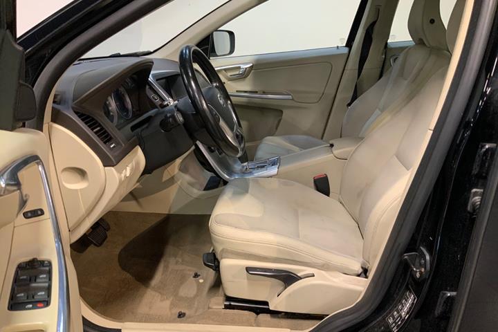 Sort Volvo XC60 fra 2011