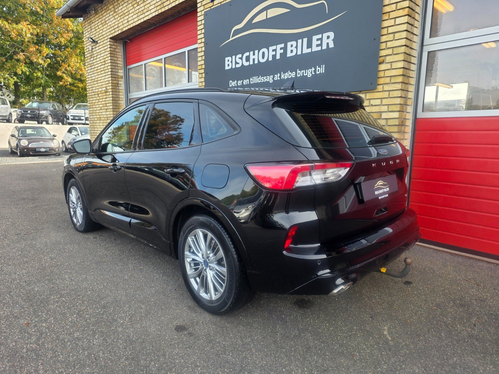 Sort Ford Kuga fra 2020