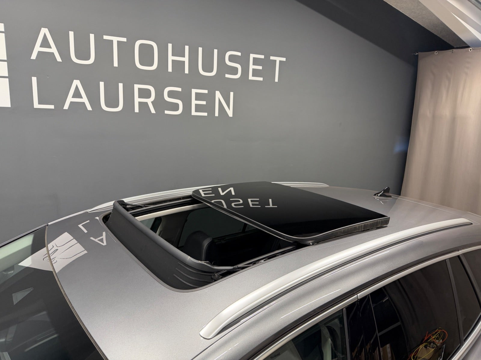 Grå Skoda Enyaq fra 2026