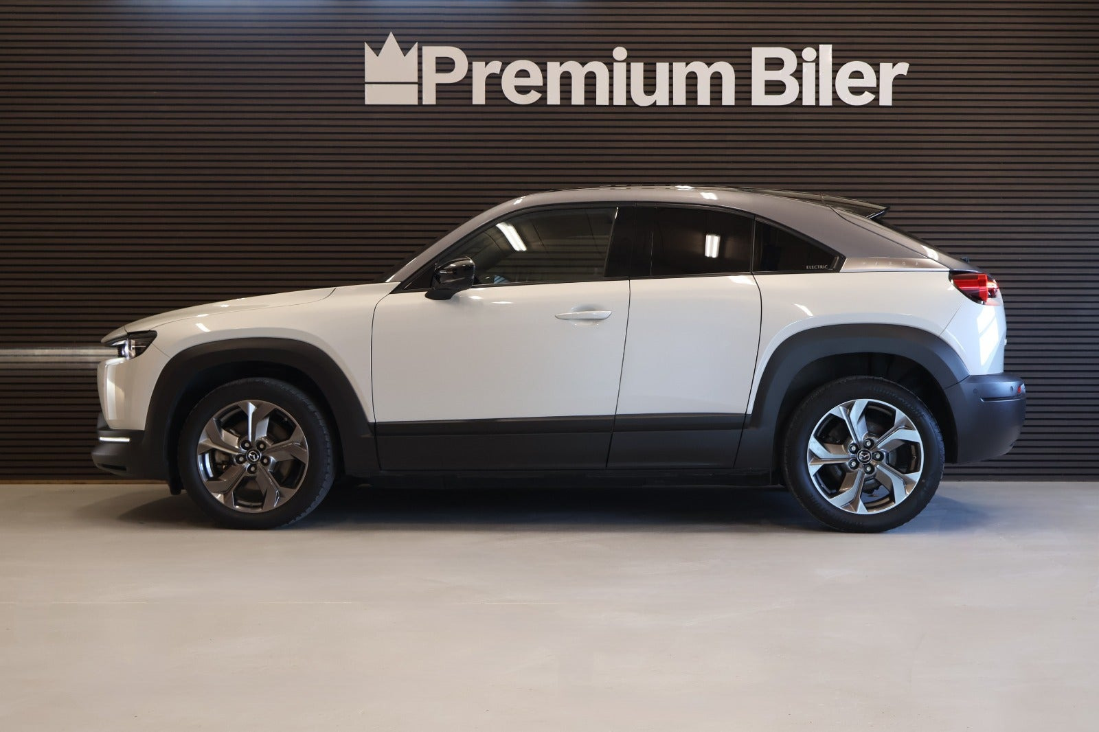 Grå Mazda MX-30 fra 2020