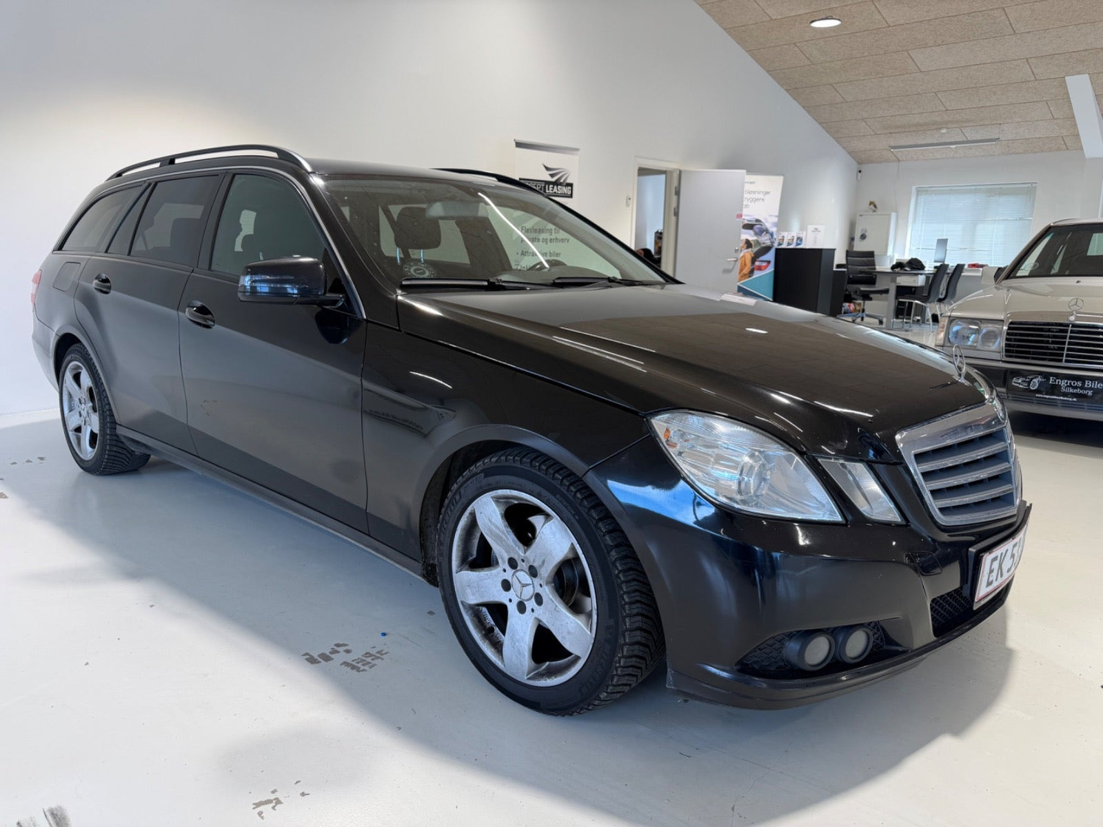 Mercedes E220 2,2 CDi Elegance stc. aut. BE