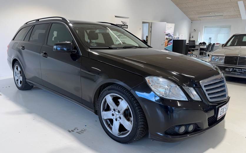 Mercedes E220 2,2 CDi Elegance stc. aut. BE