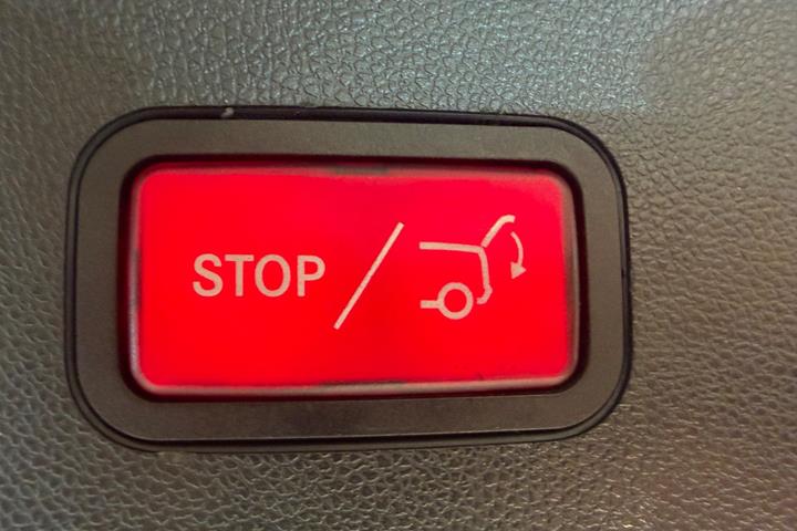 Sort Mercedes E220 fra 2011
