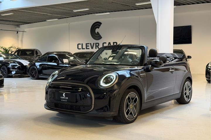 Sort Mini Cooper SE fra 2023