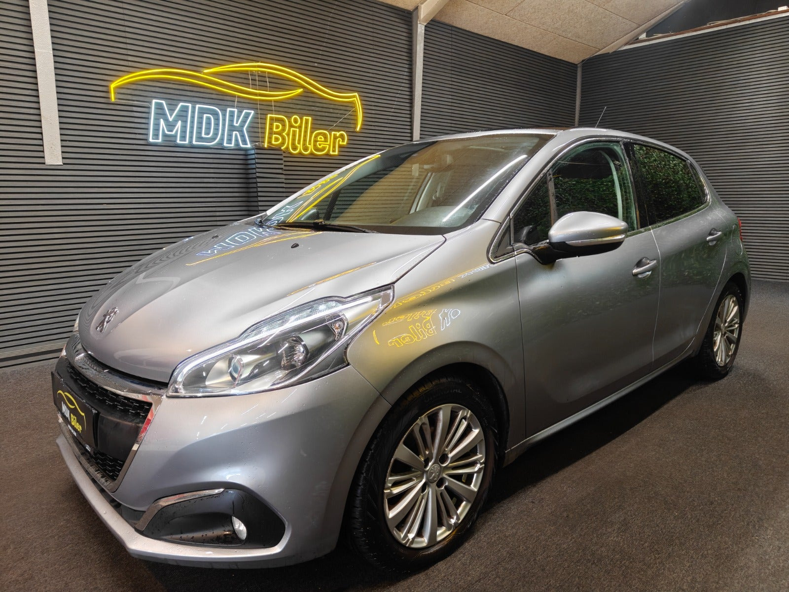 undefined Peugeot 208 fra 2019