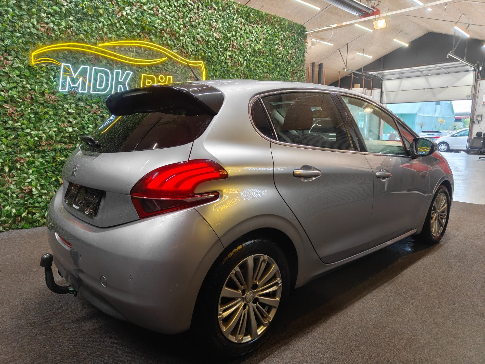undefined Peugeot 208 fra 2019