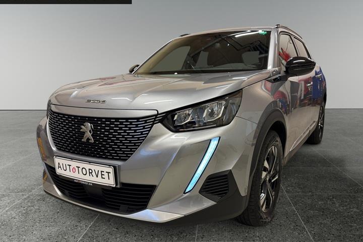 Sølv Peugeot e-2008 fra 2023