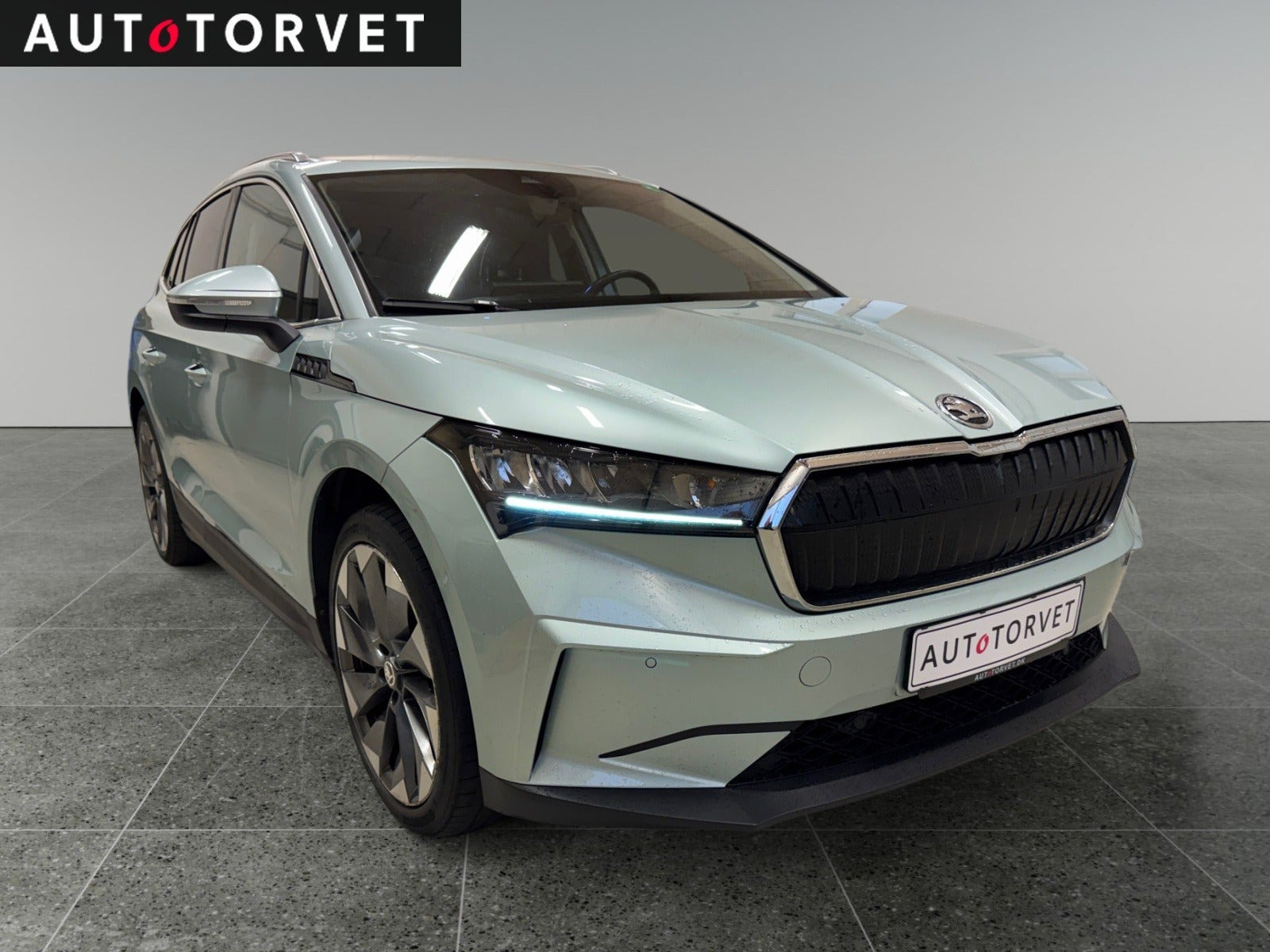 Turquoise Skoda Enyaq fra 2021